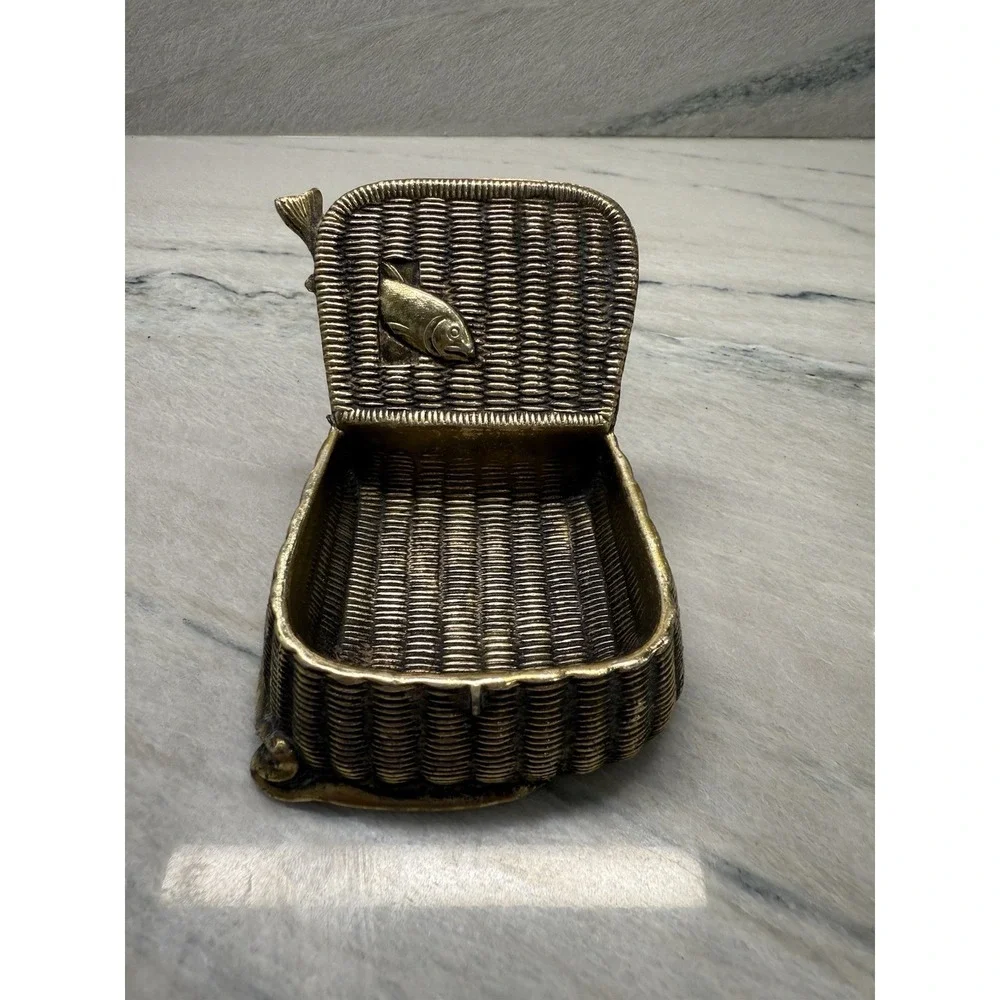 Antique Vintage‎ Jennings Brother Fish In A Basket Paperweight Brass Rare Htf